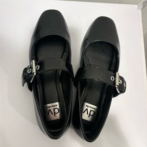 Dolce Vita Mellie Flats